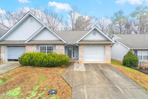 119 Oak Place CIR,  Madisonville,  TN 37354