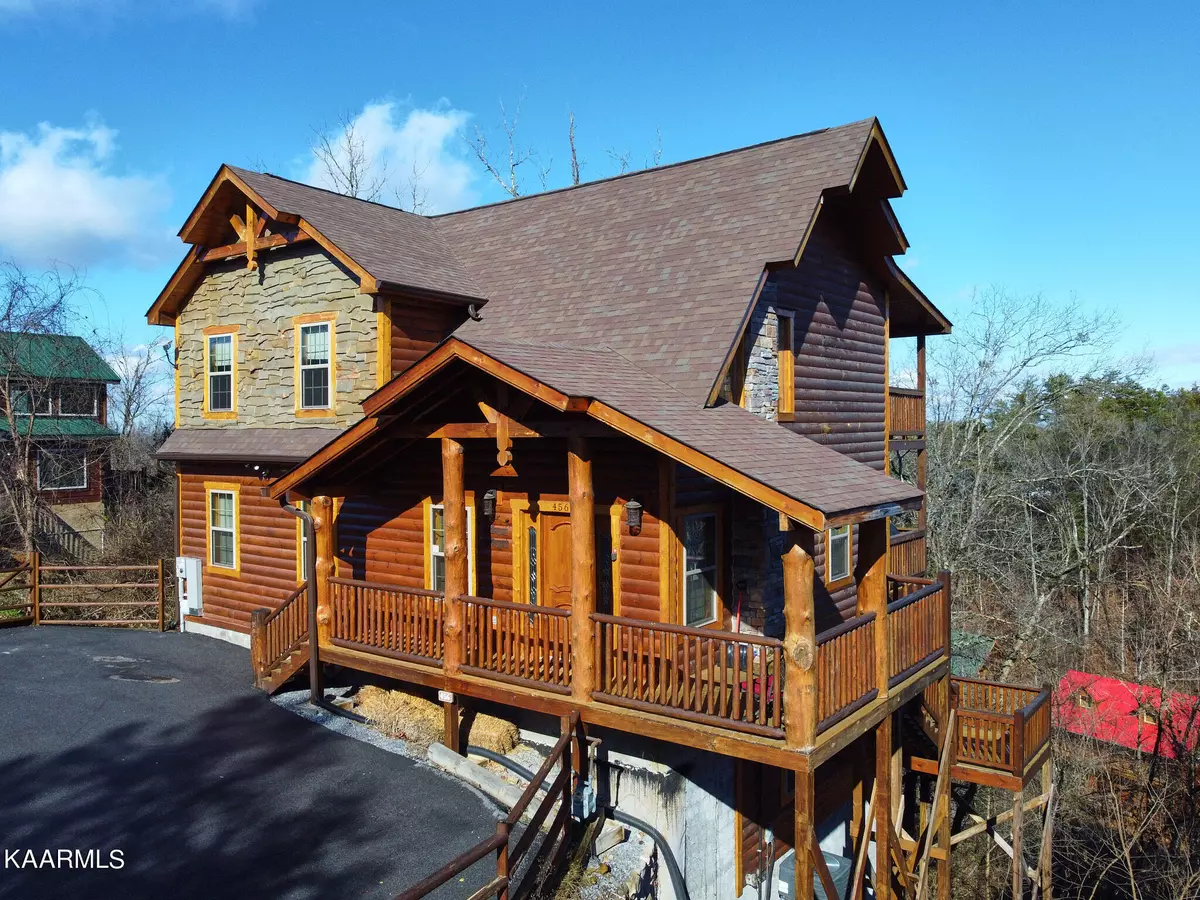 Pigeon Forge, TN 37863,456 Alpine Mountain WAY