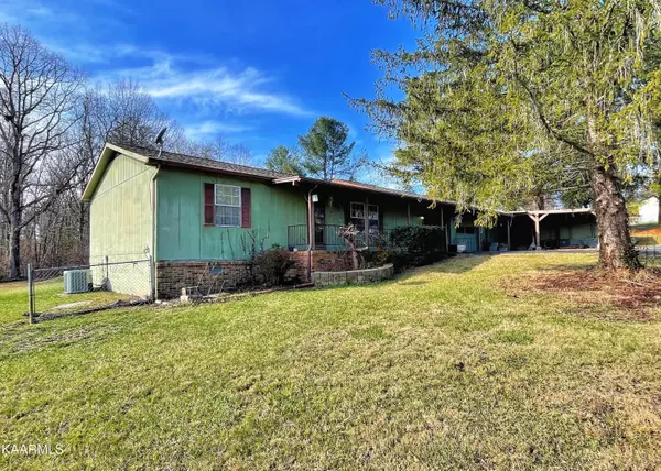 136 Edwards Rd, Crossville, TN 38571