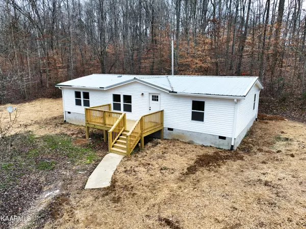 4638 Williams Ferry Rd, Lenoir City, TN 37771