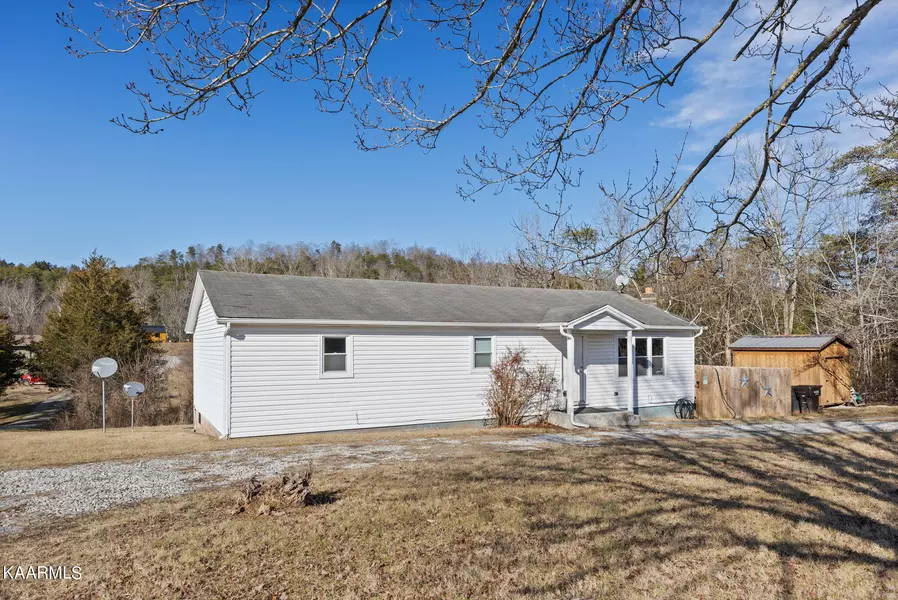 2080 Hickory Valley Rd, Maynardville, TN 37807