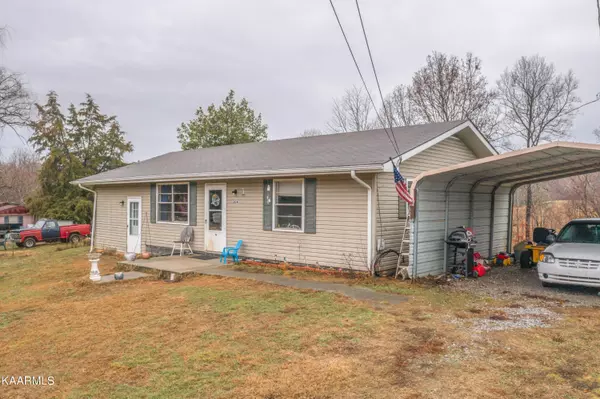 New Tazewell, TN 37825,204 Lone Holly LN