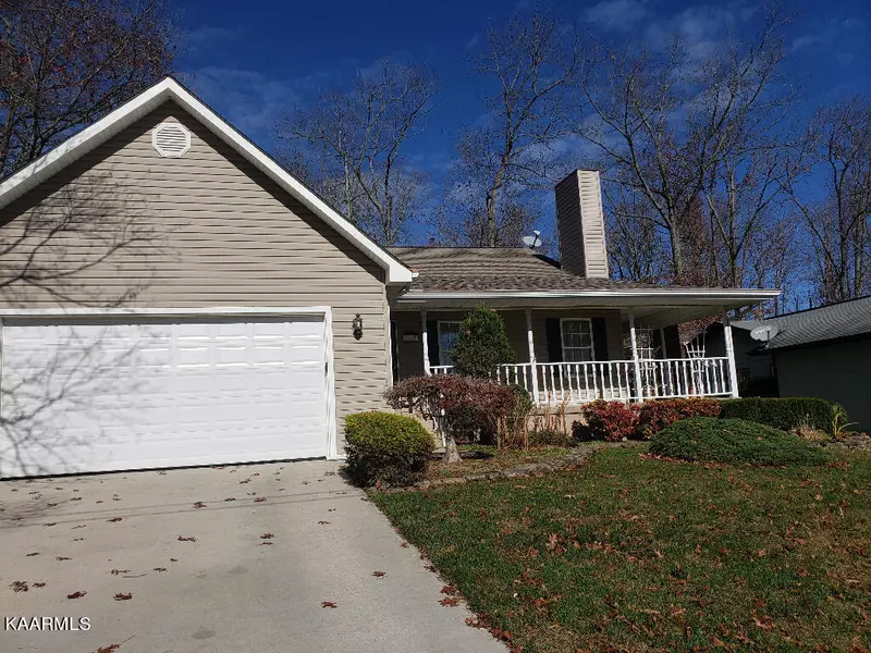 112 Britton LN, Fairfield Glade, TN 38558