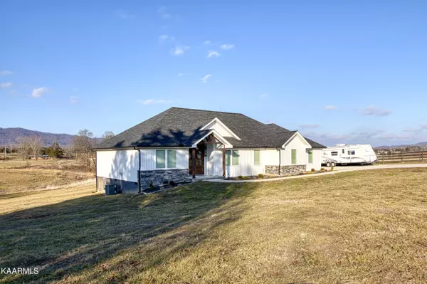 Jacksboro, TN 37757,129 Austin LN