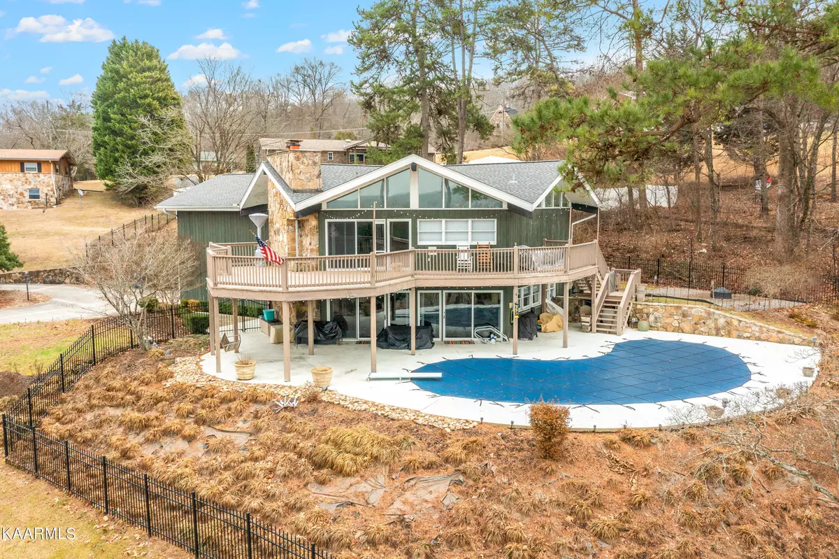 Knoxville, TN 37918,6809 Beaver Brook DR