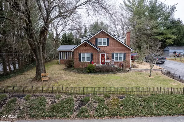 119 Circle DR, Rogersville, TN 37857