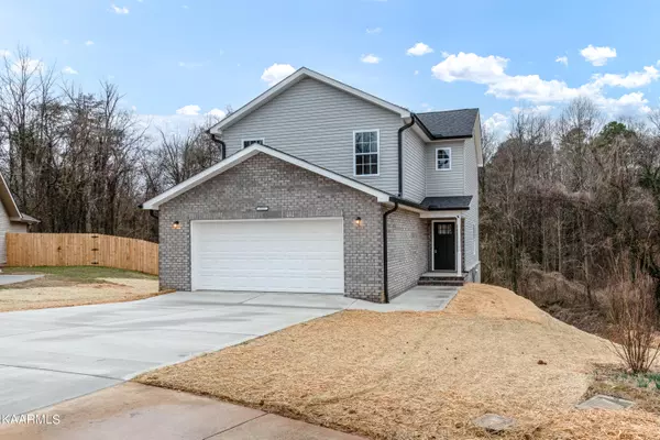 717 Shane DR, Maryville, TN 37804