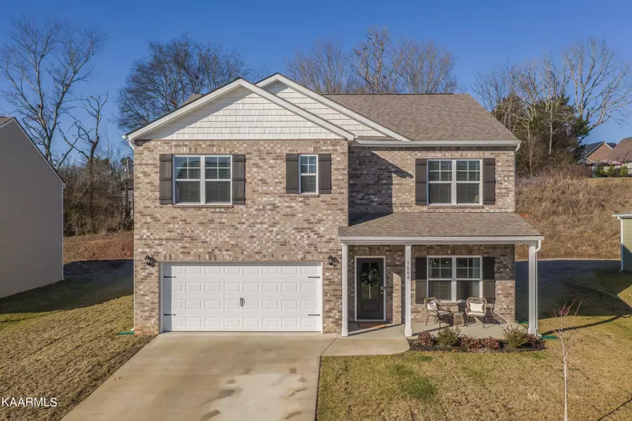 1660 Pebblestone CT, Morristown, TN 37814