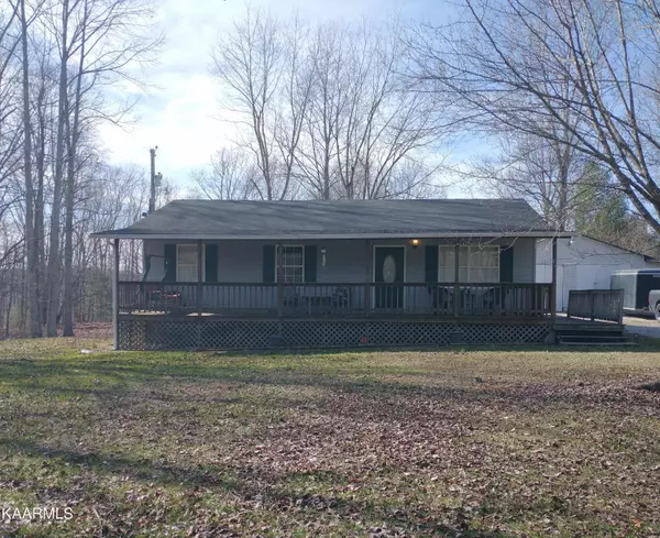 559 Pea Ridge Road, Sunbright, TN 37872