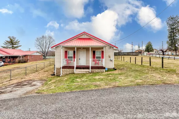 502 12th St, Lafollette, TN 37766