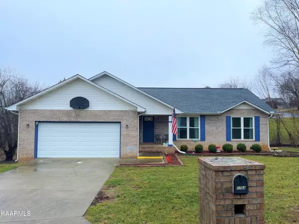 1764 Meadow Ridge CIR, Sevierville, TN 37862