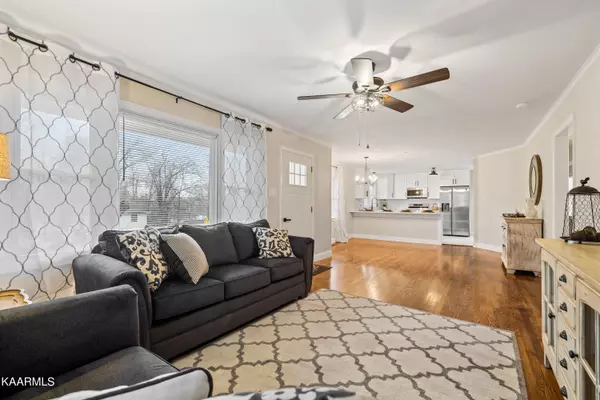 Knoxville, TN 37917,2312 Kantebury DR