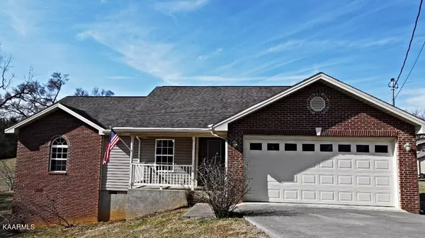 1414 Hillcrest DR, Sevierville, TN 37862