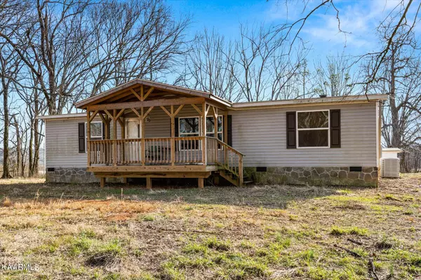 238 County Road 323,  Sweetwater,  TN 37874