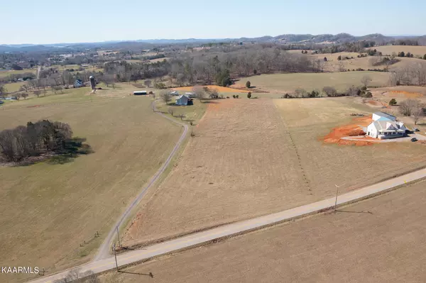 Greenback, TN 37742,981 Meadow Rd W