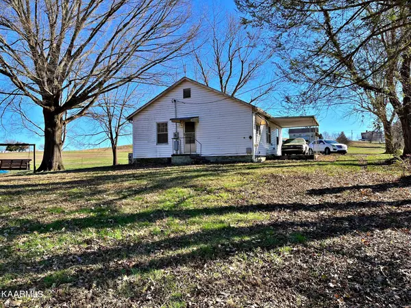 Sweetwater, TN 37874,208 Dode Street