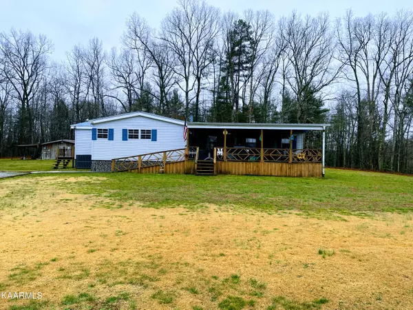 172 Honey Creek Loop Rd, Allardt, TN 38504