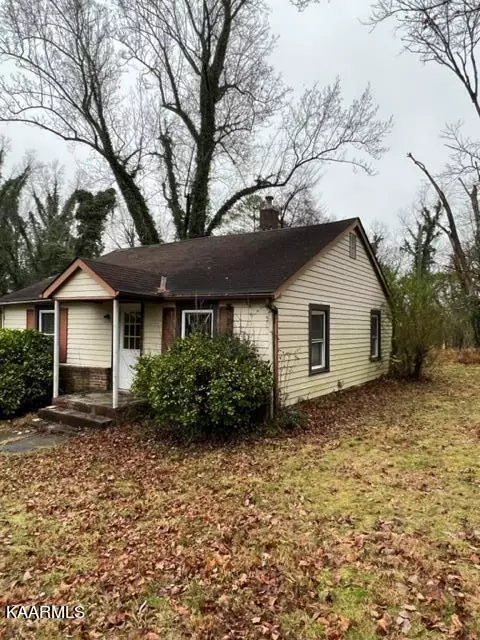 Knoxville, TN 37918,4864 Shell LN