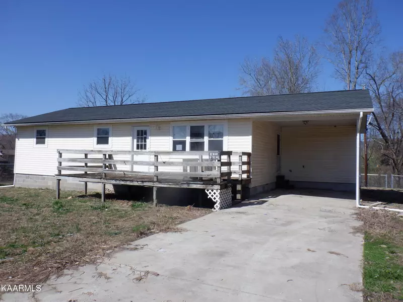 131 Reid Home LN, Spring City, TN 37381