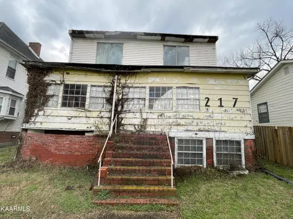 217 Scott Ave, Knoxville, TN 37917