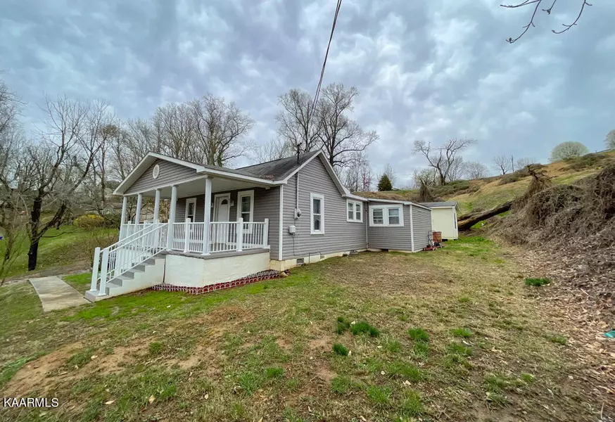 118 Cherry DR, Harriman, TN 37748