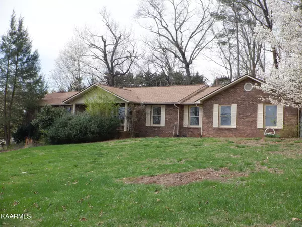 838 Berkay LN, Seymour, TN 37865