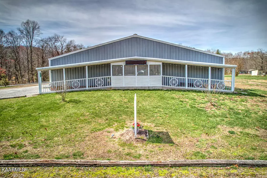 2615 Morgan County Hwy, Wartburg, TN 37887