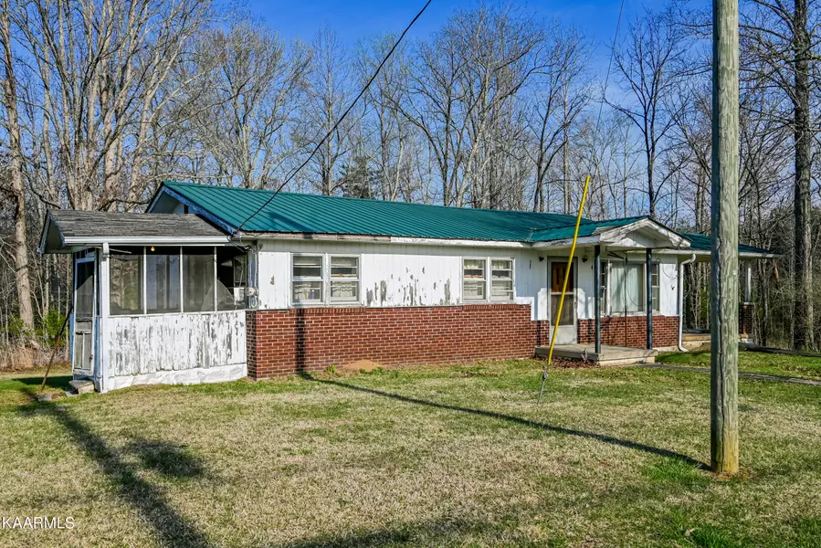 11049 Hwy 68, Tellico Plains, TN 37385