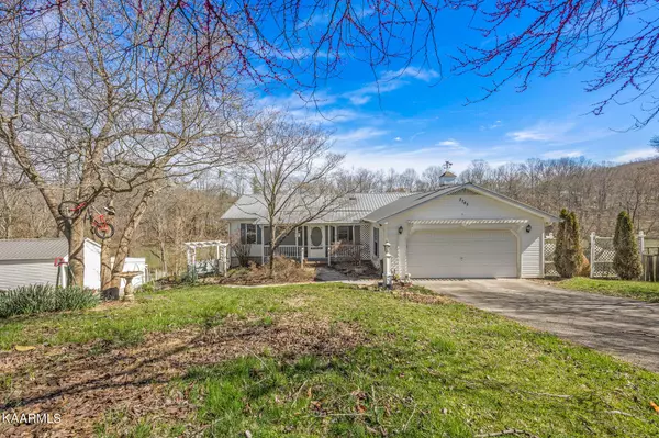 2745 Lake Valley Drive,  Cookeville,  TN 38506