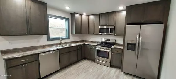 Oneida, TN 37841,163 Underpass DR