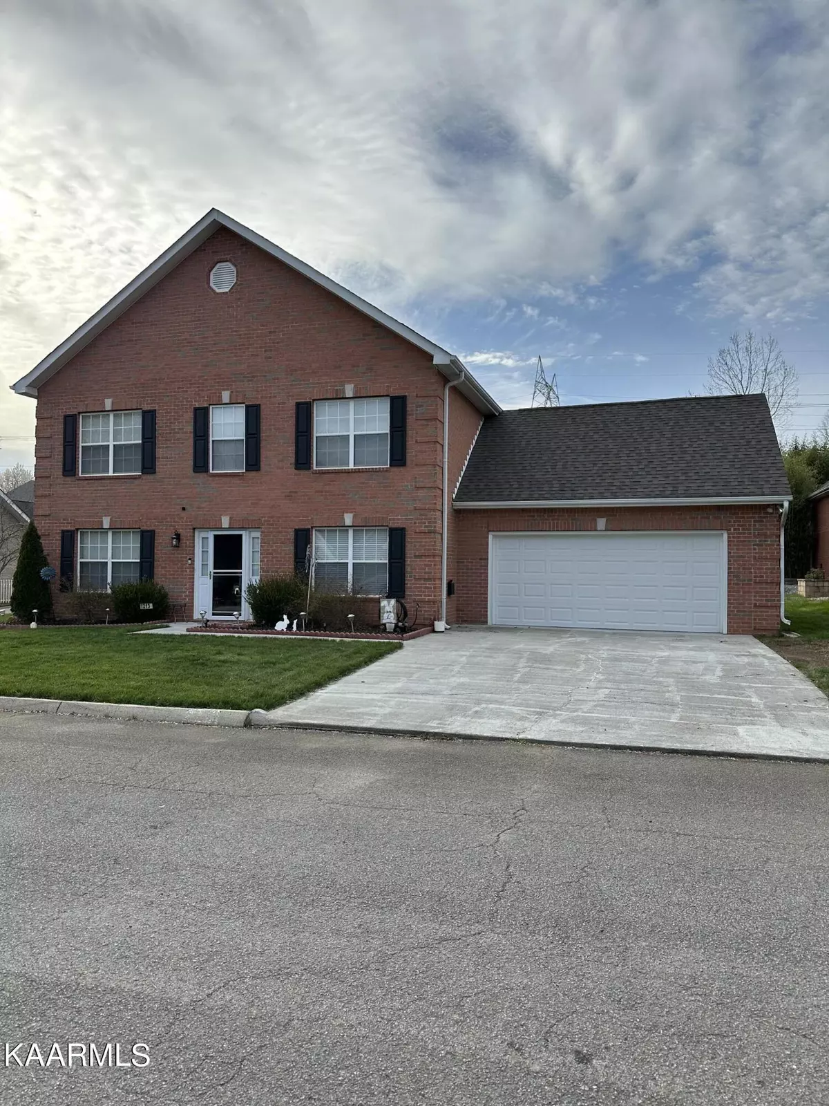 Oak Ridge, TN 37830,213 Sweet Gum LN