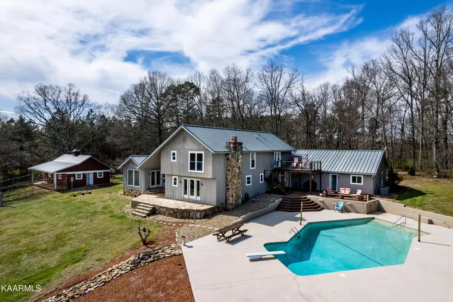 2478 Ellejoy Rd, Walland, TN 37886