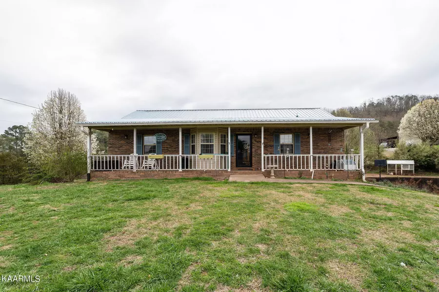106 Johnson Rd, Mooresburg, TN 37811