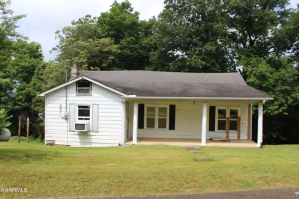 1135 Upchurch LOOP, Pall Mall, TN 38577