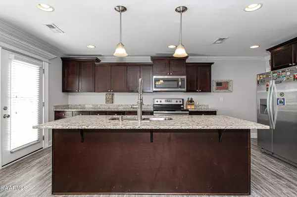 Maryville, TN 37801,125 Bellas WAY