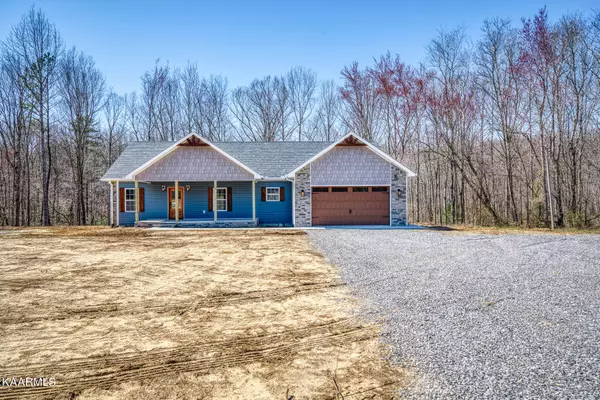 378 Alf Threet Rd, Jamestown, TN 38556