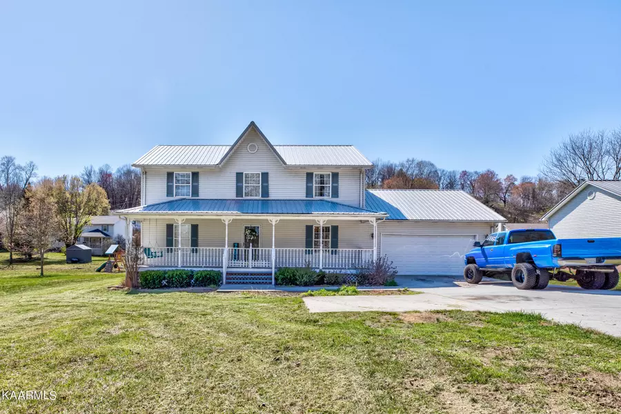 360 Ridge Rd, Caryville, TN 37714