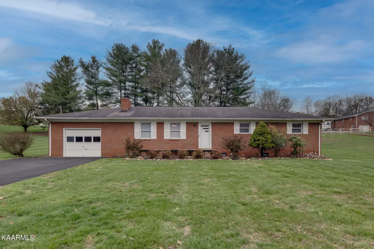 Strawberry Plains, TN 37871,929 East End Rd