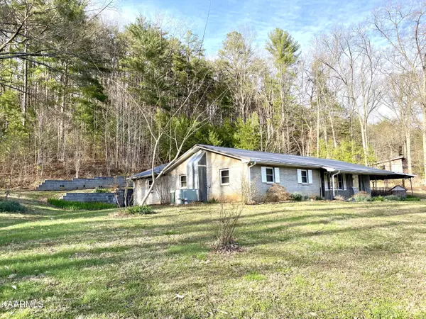 Tellico Plains, TN 37385,356 Steer Creek Rd