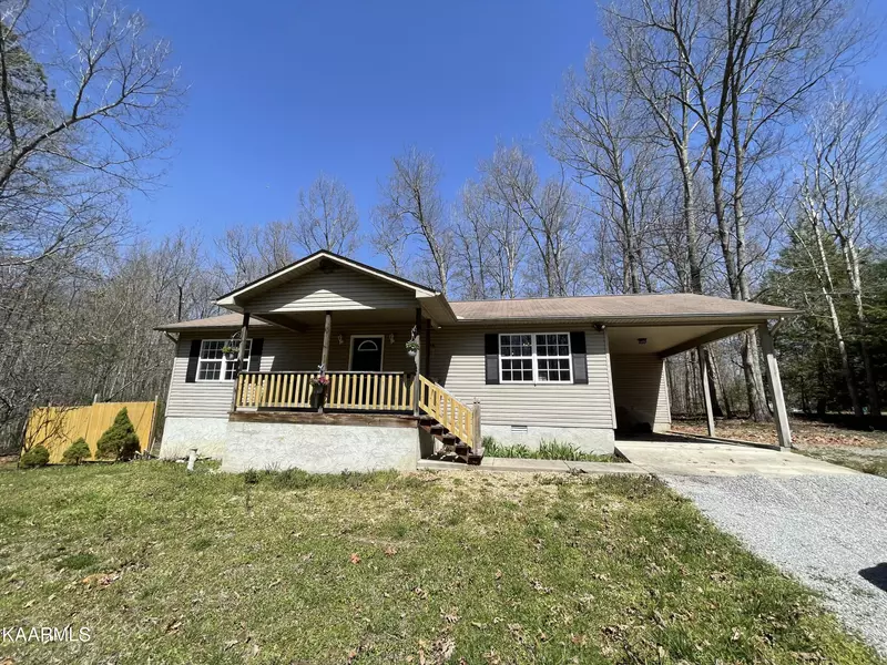 1086 Shady Lane LOOP, Clarkrange, TN 38553