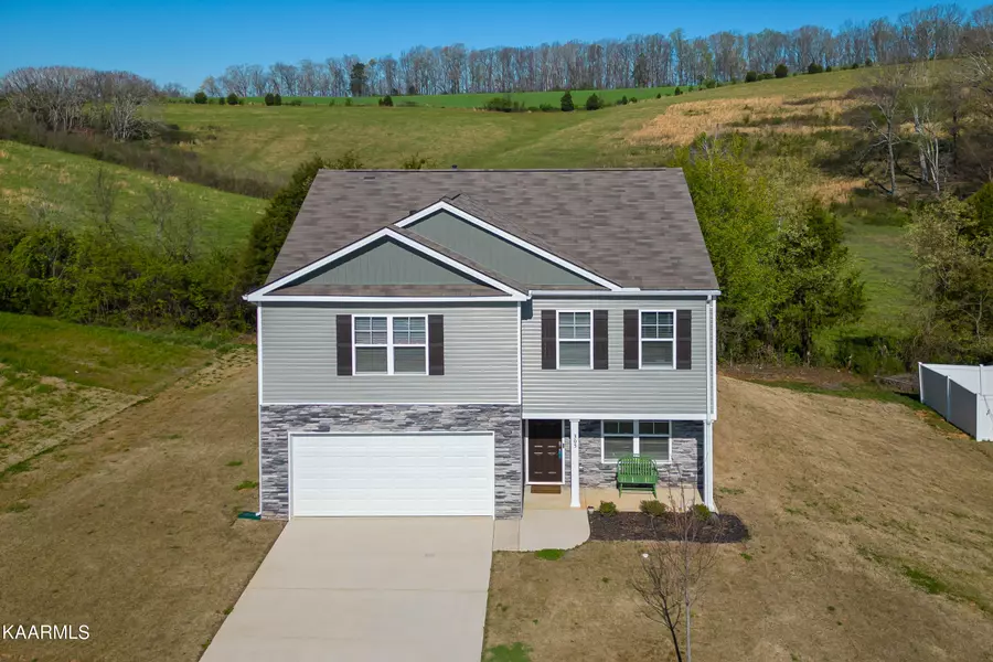 305 Duseth DR, Sweetwater, TN 37874