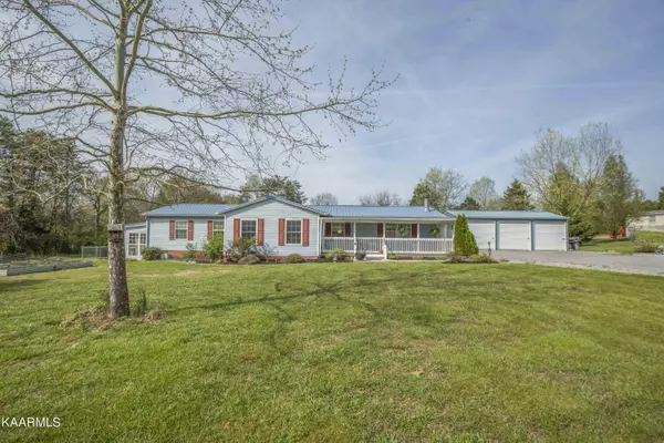 526 Tennessee Ave, Greenback, TN 37742