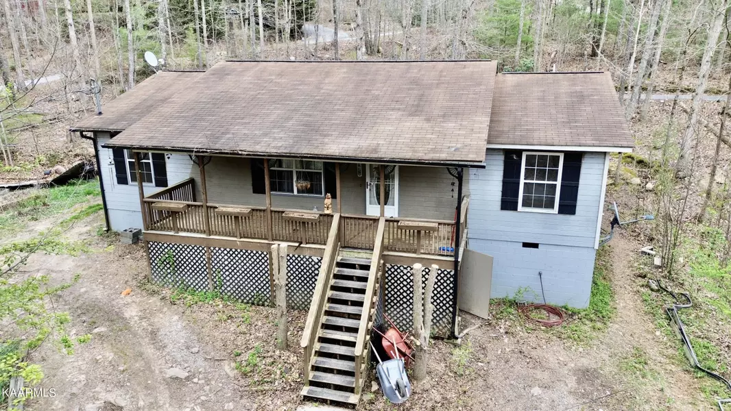 1408 Alpine DR, Sevierville, TN 37876