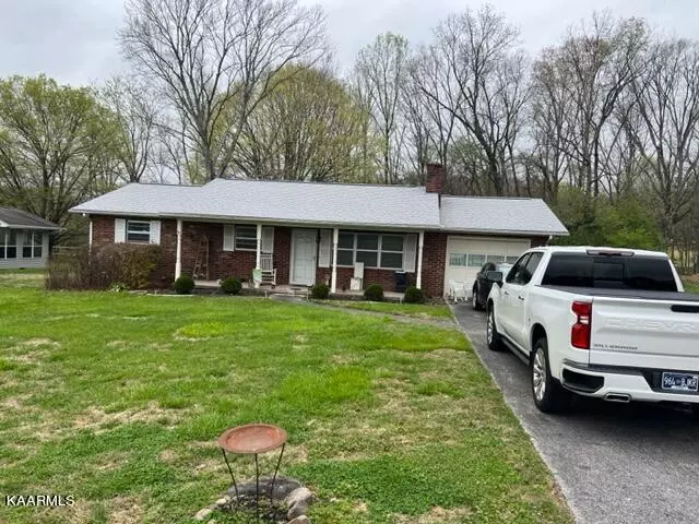 Powell, TN 37849,8007 Shady LN