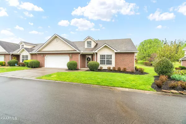 7707 Galaxy WAY, Powell, TN 37849