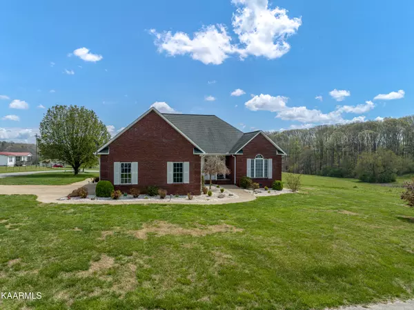 216 Gardner Rd, Philadelphia, TN 37846