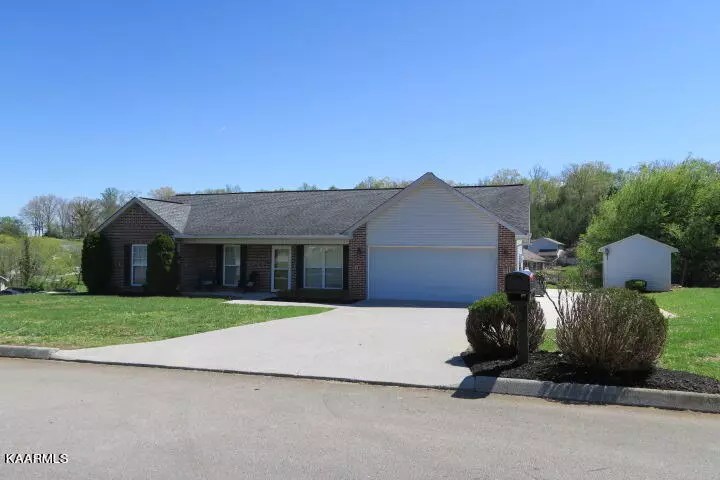 2820 Mayfly WAY, Maryville, TN 37803