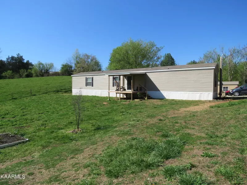 2007 Pollard Road, Walling, TN 38587