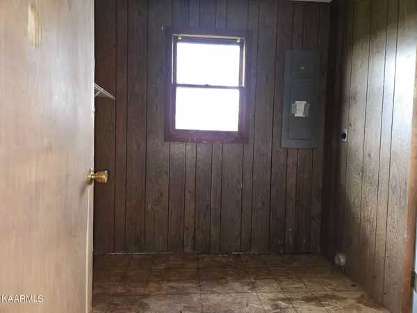 Shady Valley, TN 37688,9892 Highway 421