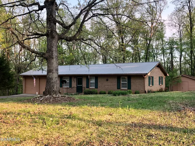 141 County Road 513, Etowah, TN 37331